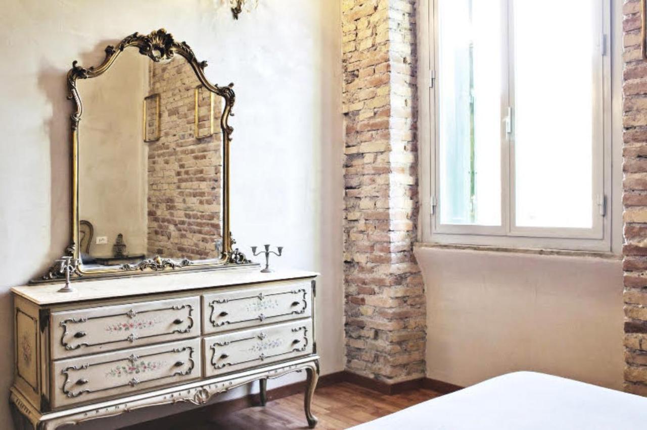 Casa Particular Vintage Rom Exterior foto